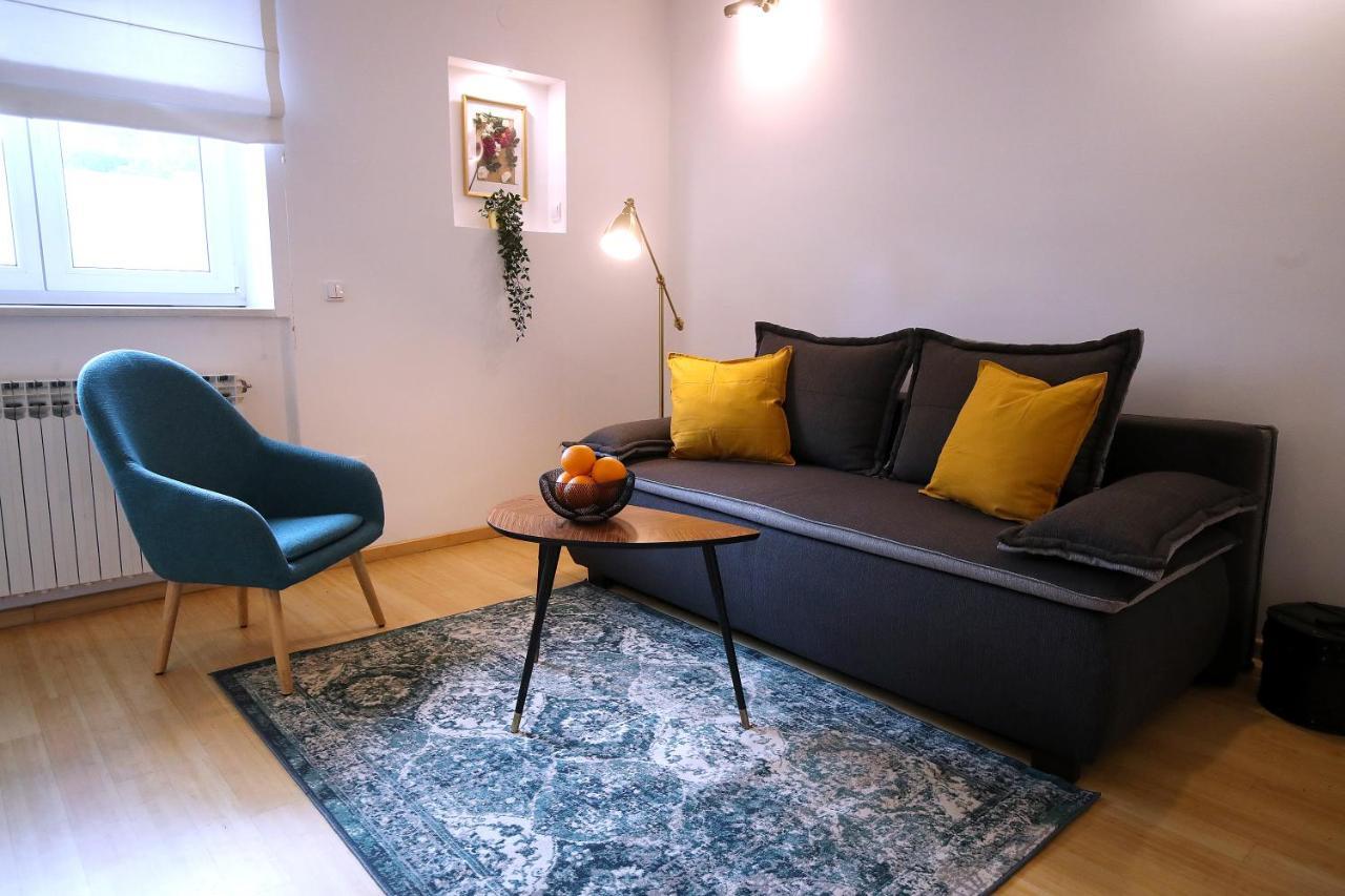 La Vie Est Belle Apartamento Zagreb Exterior foto